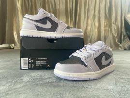 Picture of Air Jordan 1 Low _SKUfc4202250fc